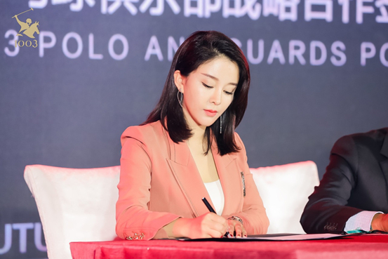 1003POLO创始人Paris