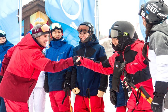 ALEX FERREIRA现场互动