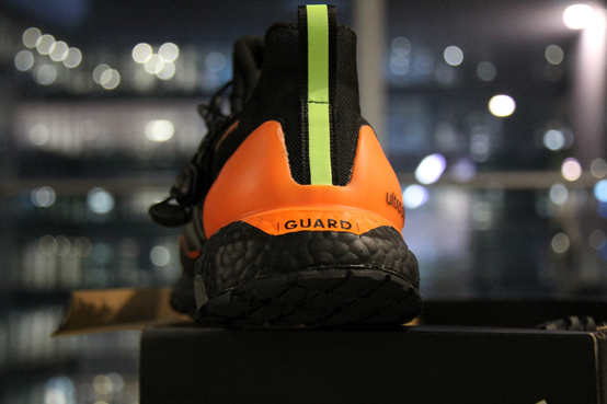 性感的UB后跟设计