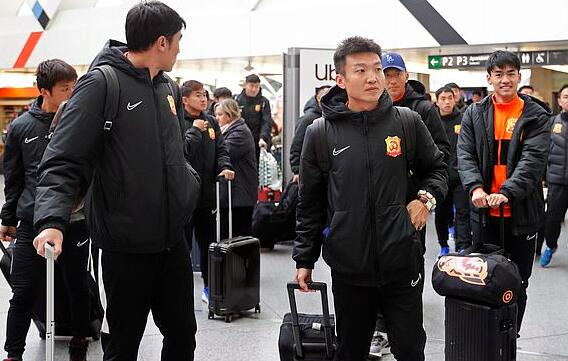 武汉队一直在西班牙训练