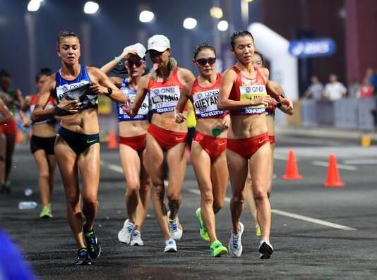 多哈田径世锦赛的女子20公里竞走比赛现场