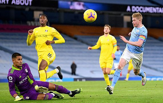 德布劳内错过单刀