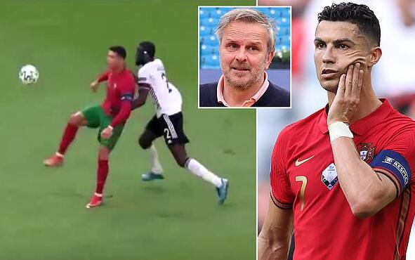 哈曼指责C罗炫技