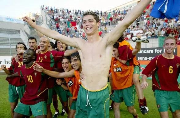 当年的瘦弱少年