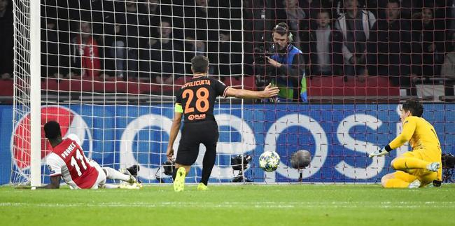 普罗梅斯铲射破门