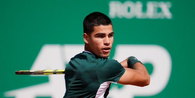 阿尔卡拉斯无缘红土赛季开门红