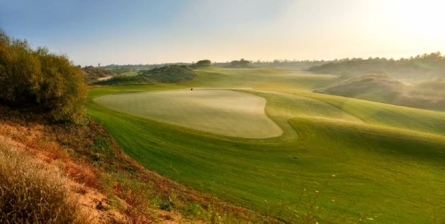 榆林沙漠高尔夫球场