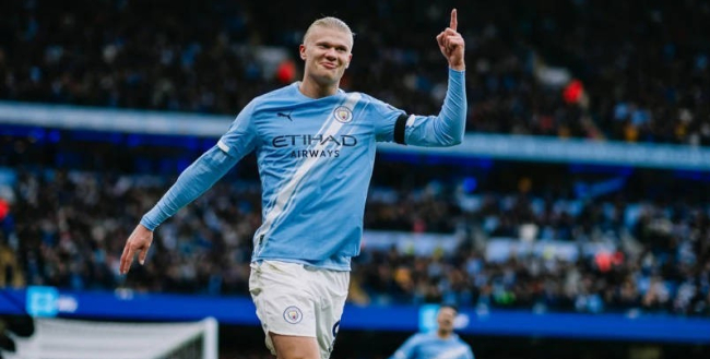 曼城夺冠赔率逐步降低步步紧逼