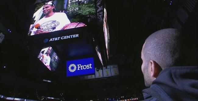 帕克观看致敬他的视频