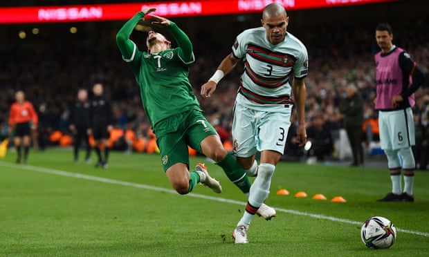 佩佩红牌，葡萄牙客平