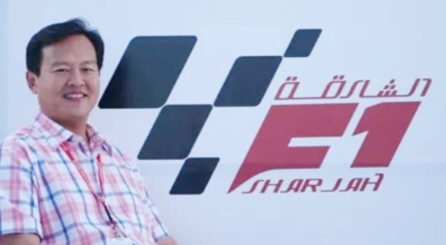李浩杰被称为“水上极速中国梦的缔造者”、“致力于中国F1摩托艇运动发展第一人”