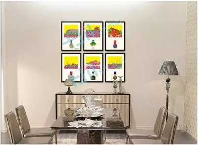 多幅单孔奖牌画拼合展示。