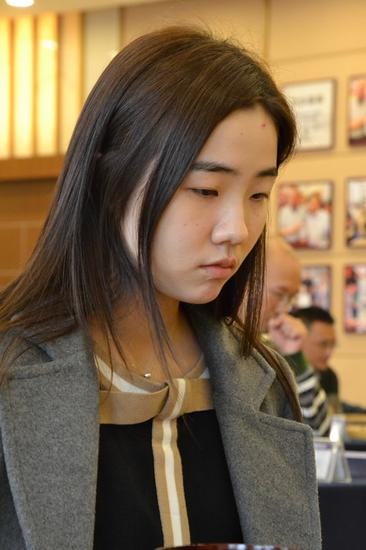 刘子君 年龄你猜