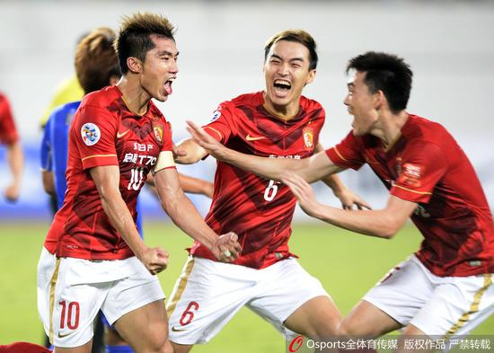 本土球员发威，恒大击败大阪