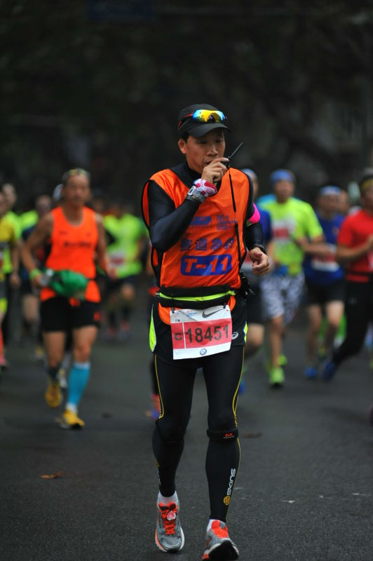 上马赛道专业急救兔