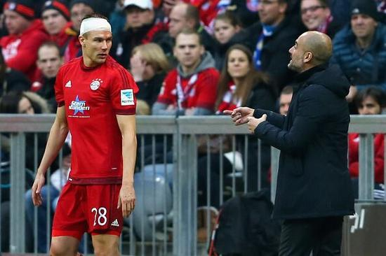 巴德施图贝尔血染赛场