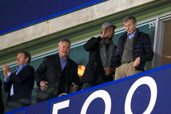 希丁克观赛离场，即将接管球队