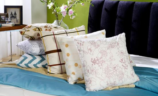 Mlily梦百合抱枕