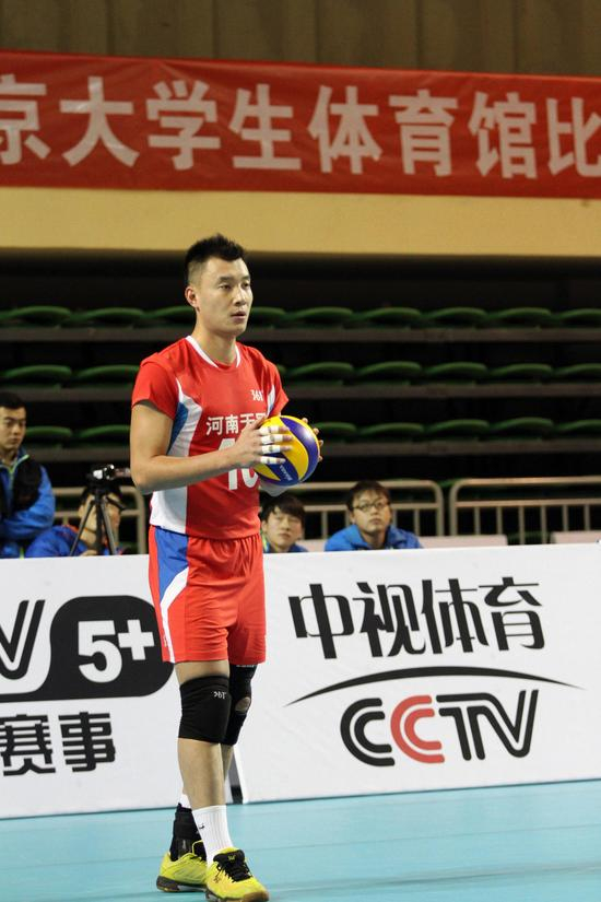 这就是我们的制胜法宝，帅不？(崔建军)