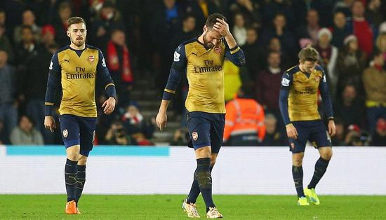 阿森纳客场折戟