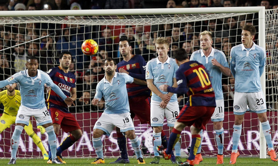 梅西任意球技术愈发炉火纯青