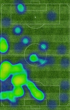 同一场比赛，克洛泽、厄齐尔和穆勒的热图（从上至下）