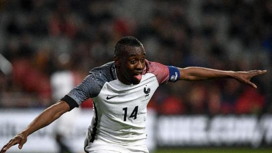 马图伊迪庆祝绝杀