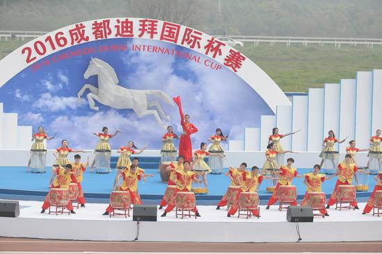 赛前开幕式表演