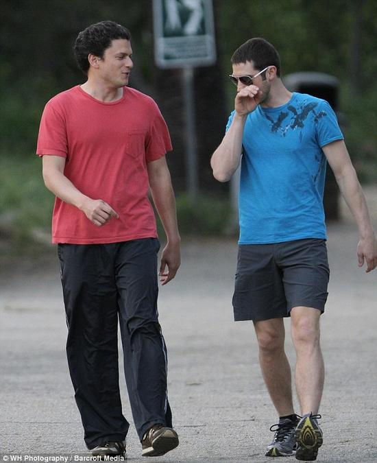 温特沃斯与朋友晨练跑步