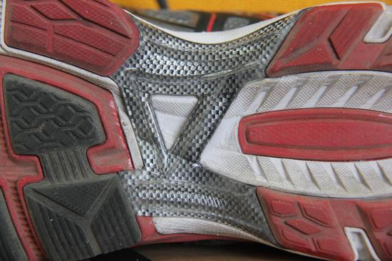 鞋底整片式射出片。