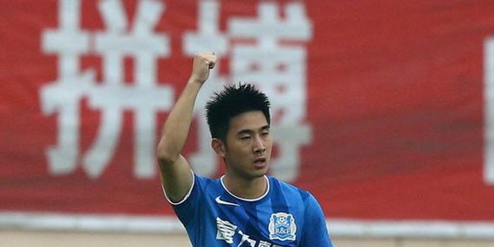 一战成名!探寻曾超的足球之路