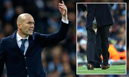 齐达内裤子又破了