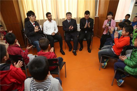 谷歌CEO就能找到在百度上很难找到的聂卫平围棋道场总部地址