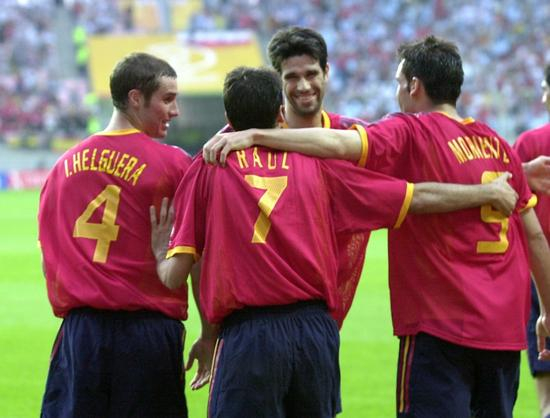 2002年在世界杯期间的贝莱隆。