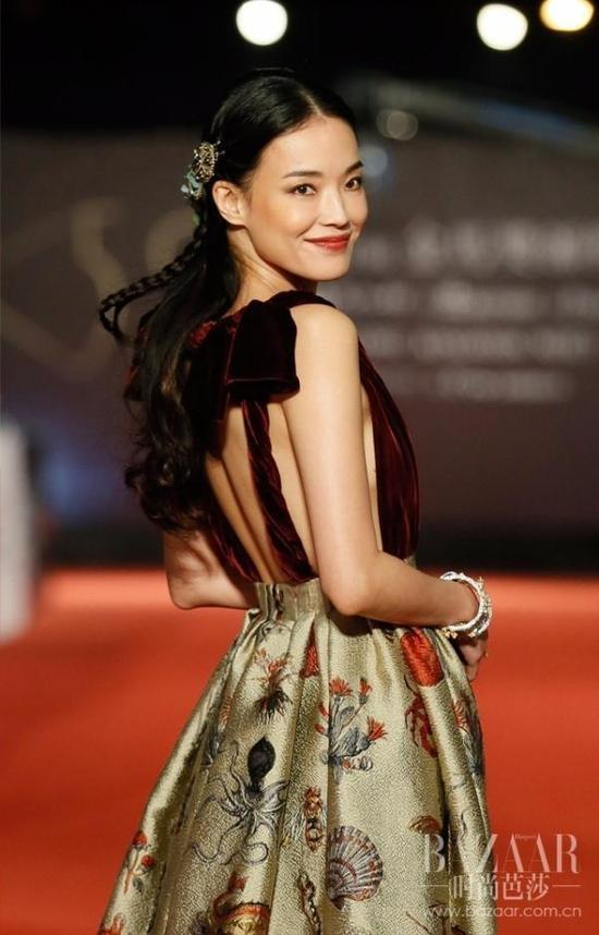 舒淇谁说亚洲女性没线条