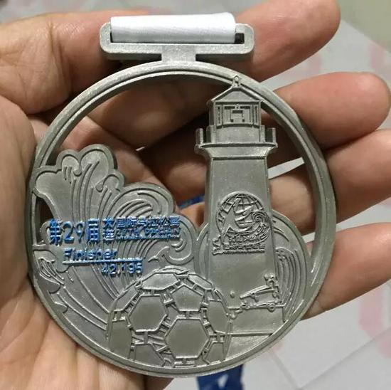 2016大马完赛奖牌