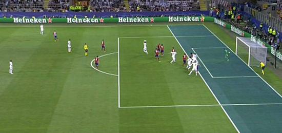 贝尔助攻拉莫斯瞬间