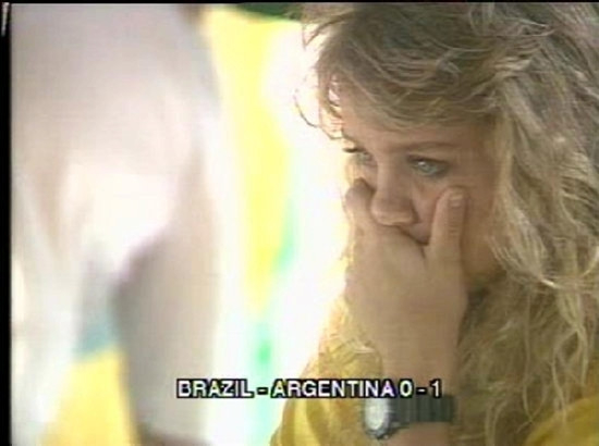 这一幕打动了全世界