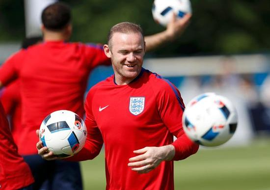 鲁尼的表现至关重要