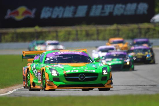 赛道英雄-壹-激战连连