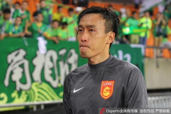 杜威眼中泛起泪花