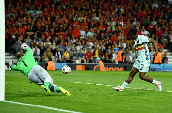 巴楚瓦伊破门瞬间