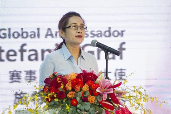 华发集团副总经理钟铭在发布会上致辞