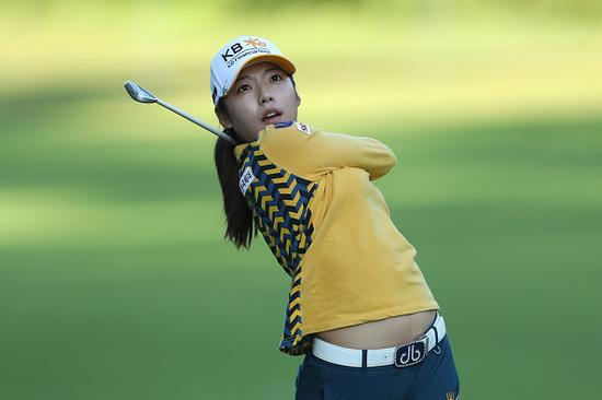 韩国选手李美香