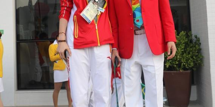 身高掺水? 女篮队员:郭艾伦你真没穿增高垫?