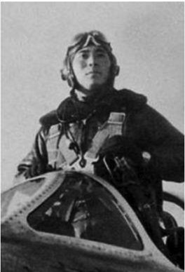 华老先生年轻时的英姿