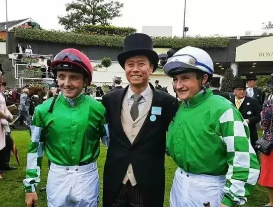 张月胜先生在英国皇家赛马会