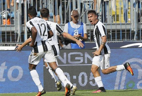 迪巴拉庆祝进球