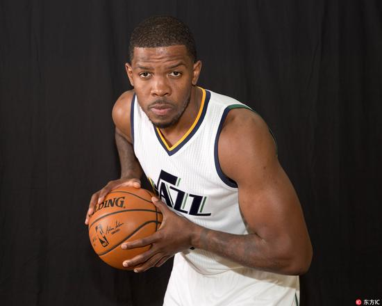 乔-约翰逊是爵士休赛季最主要的收获之一