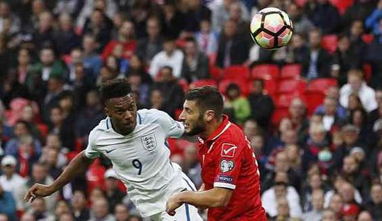 斯图里奇头球破门